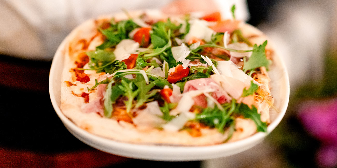 pinsa-romana-crudo-brera-restaurant-bucuresti