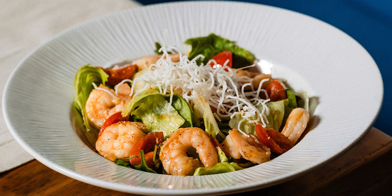 salata-creveti-shrimpy-restaurant-mediteranean-bucuresti